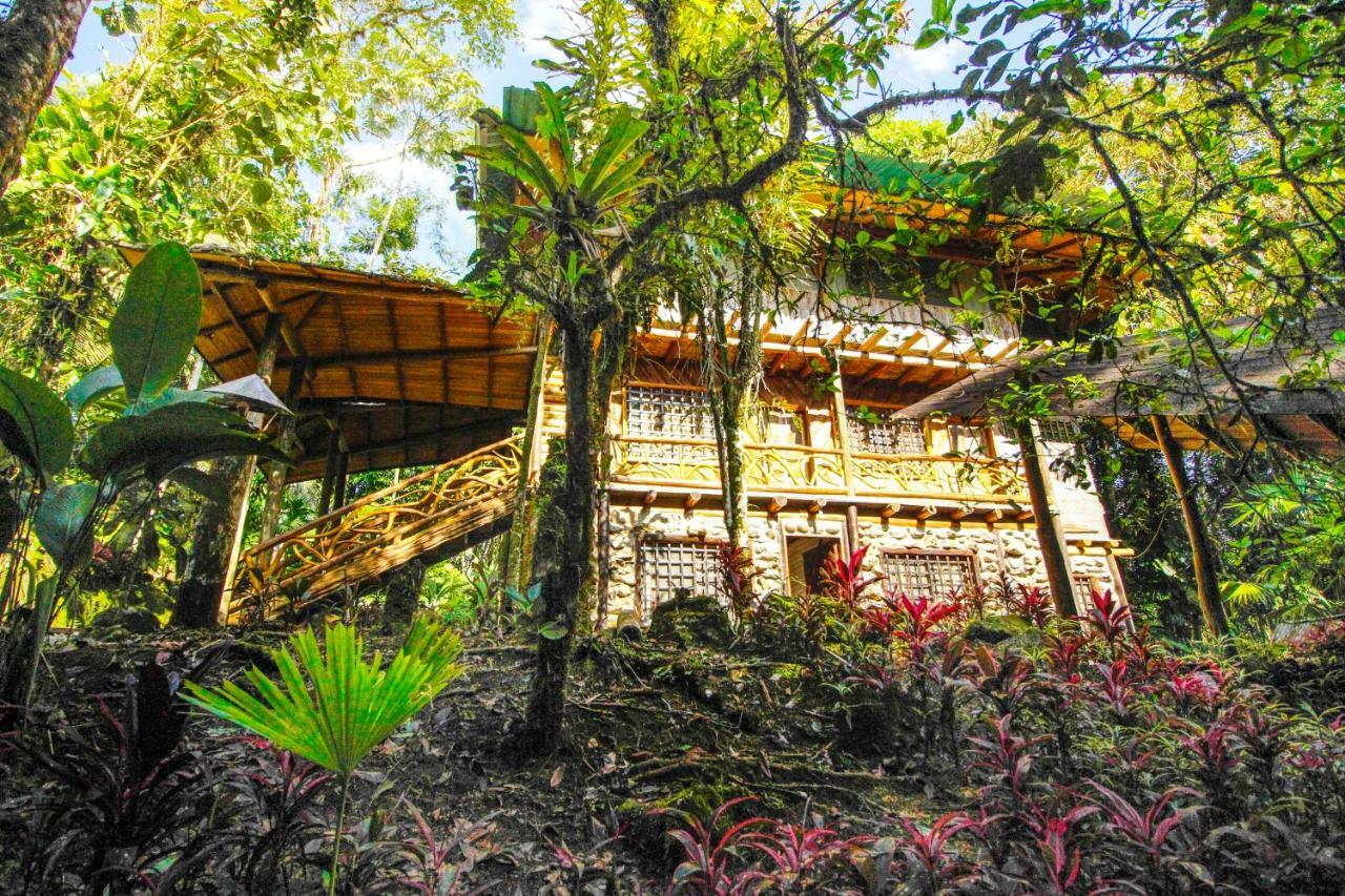 Hosteria Flor De Canela Puyo Exterior photo